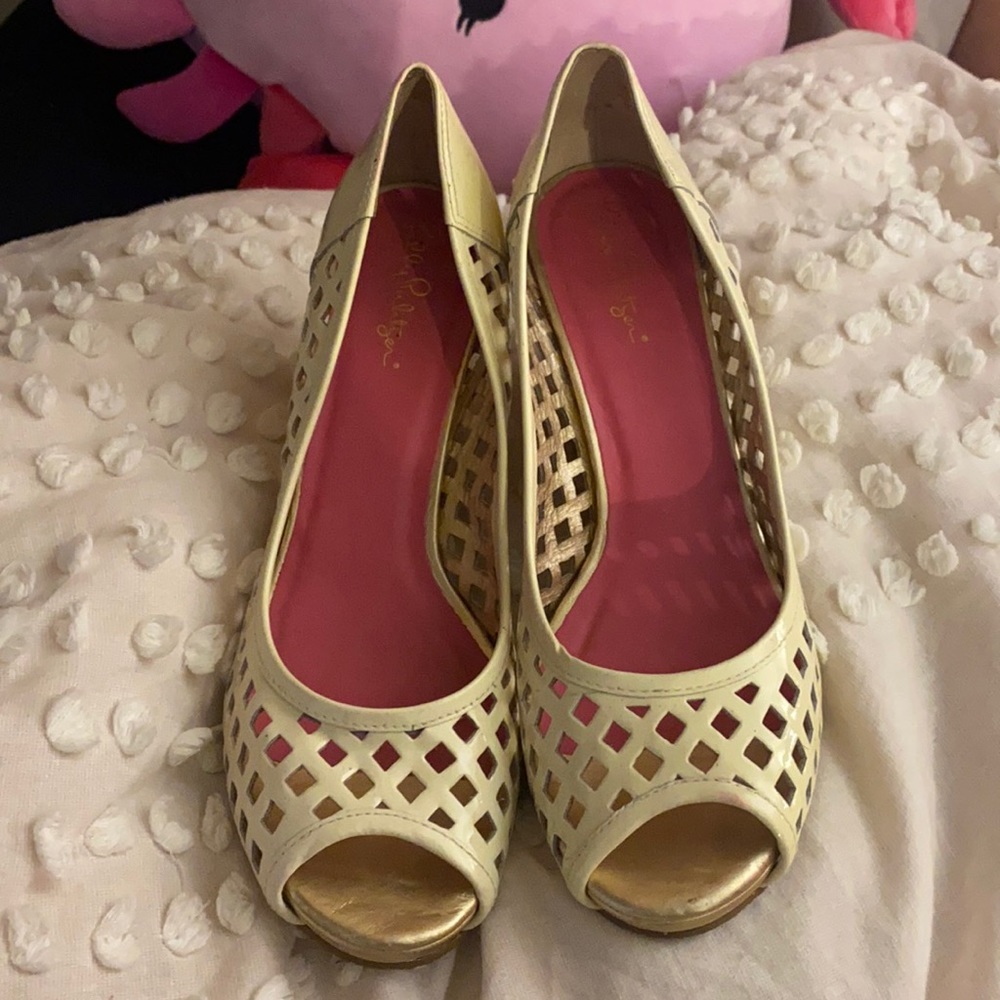 Lilly Pulitzer Off White Lattice Wedge Shoes